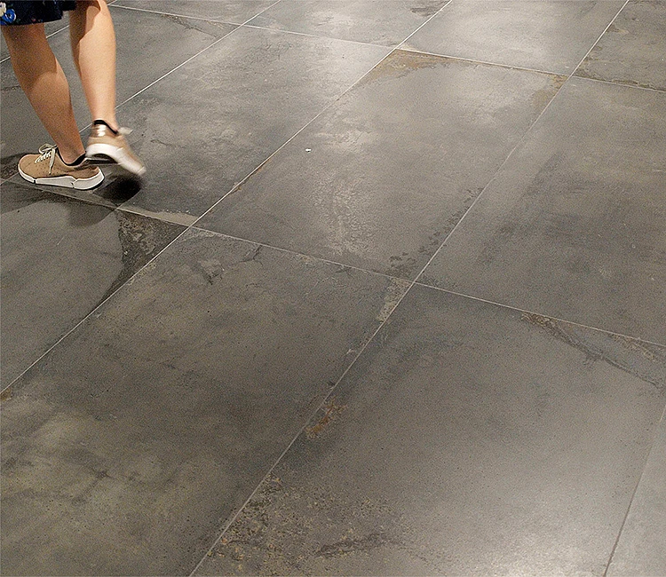 P9240080.JPG Targi Cersaie w Bolonii | Wyposażenie wnętrz MAXFLIZ