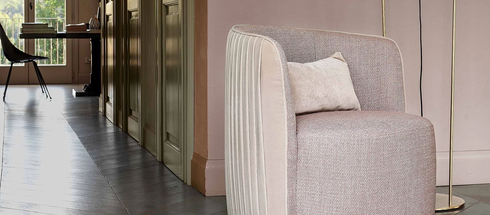 luksusowy-fotel-art-deco-chloe-luxury-ditre-italia-maxfliz-1920x845.jpg Bella Italia w Twoim domu! | Wyposażenie wnętrz MAXFLIZ