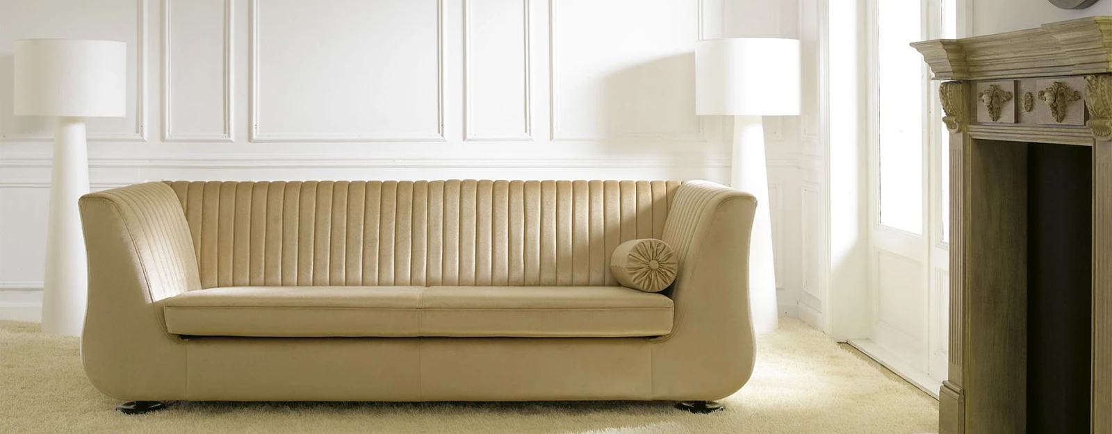 PIEKNA-SOFA-ARIS-1920X750.jpg Aris–polskie meble dla wymagających | Wyposażenie wnętrz MAXFLIZ