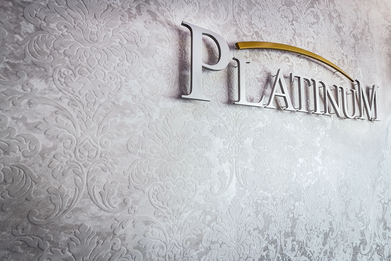 Platinum-1 kopia.jpg [741.70 KB]