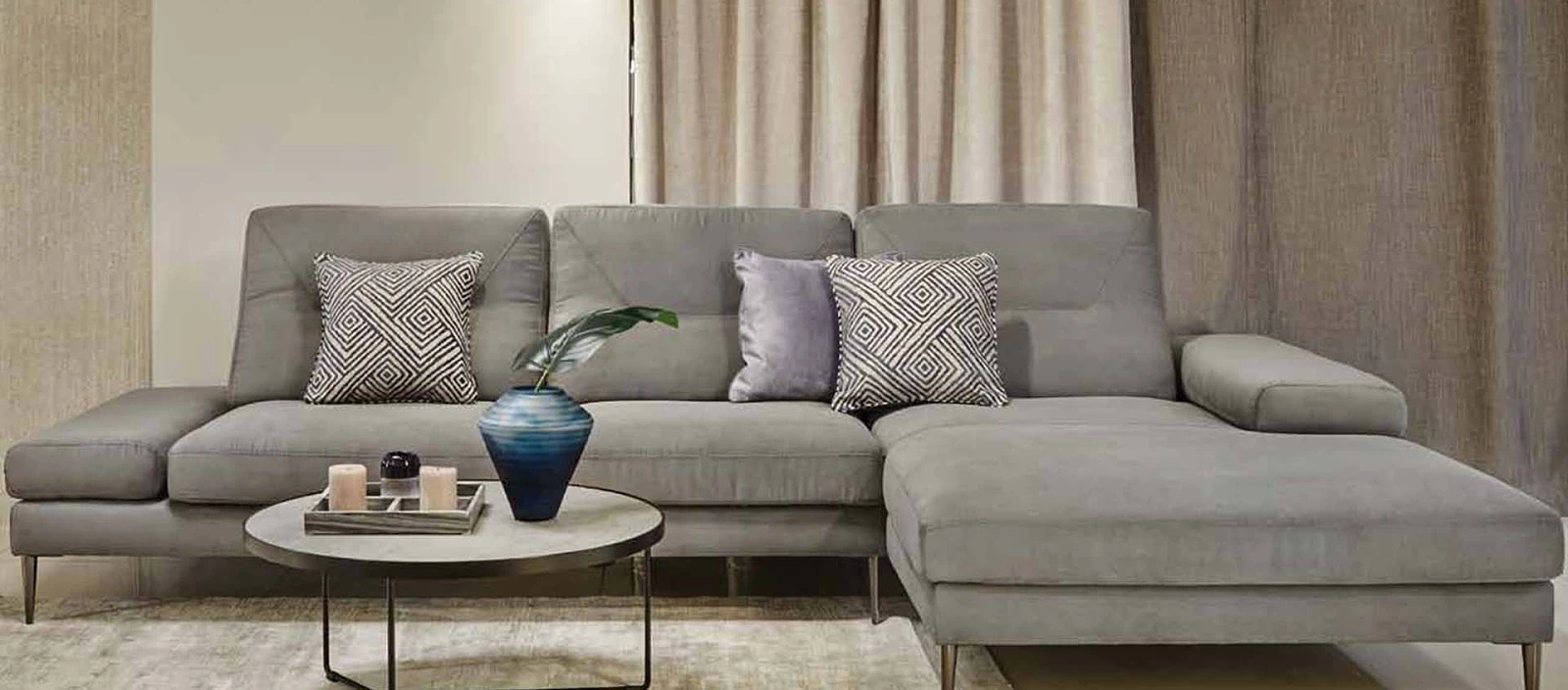 Sofa Roma.jpg Maxliving - design z włoch, meble z Polski | Wyposażenie wnętrz MAXFLIZ