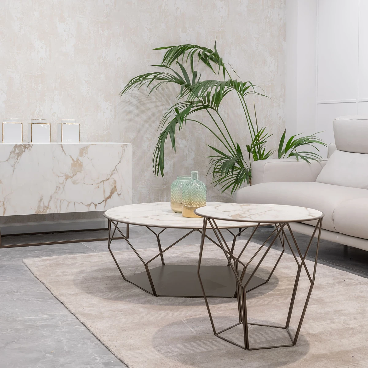 0C1A1368.jpg Styl angielski: nowoczesny salon, który zachwyca | Maxfliz.pl
