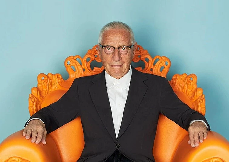Alessandro-Mendini-luksfery-glassblocks-2.jpg [61.51 KB]