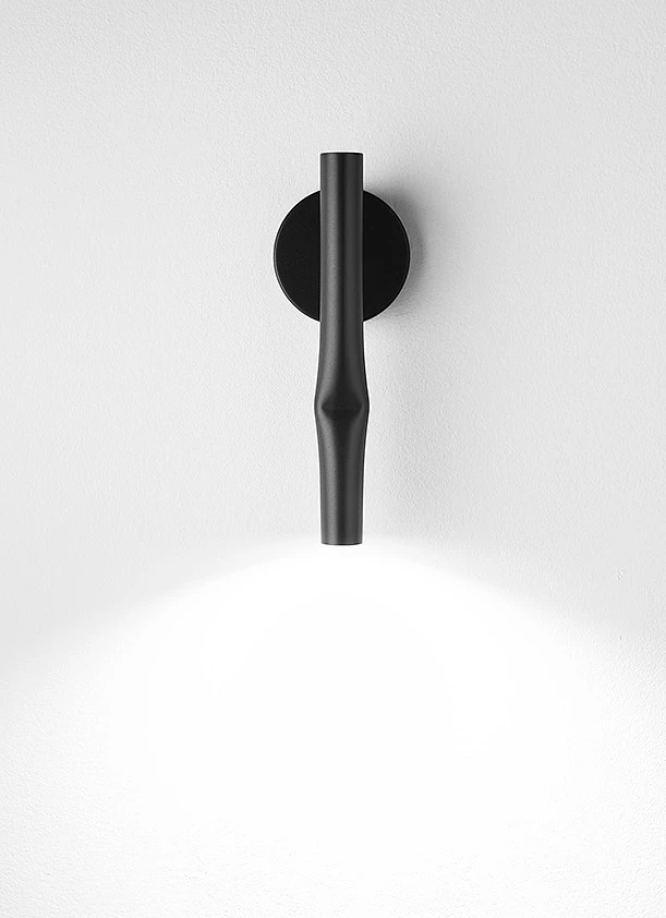 Flow_A-3730_wall_lamp.jpg [65.84 KB]