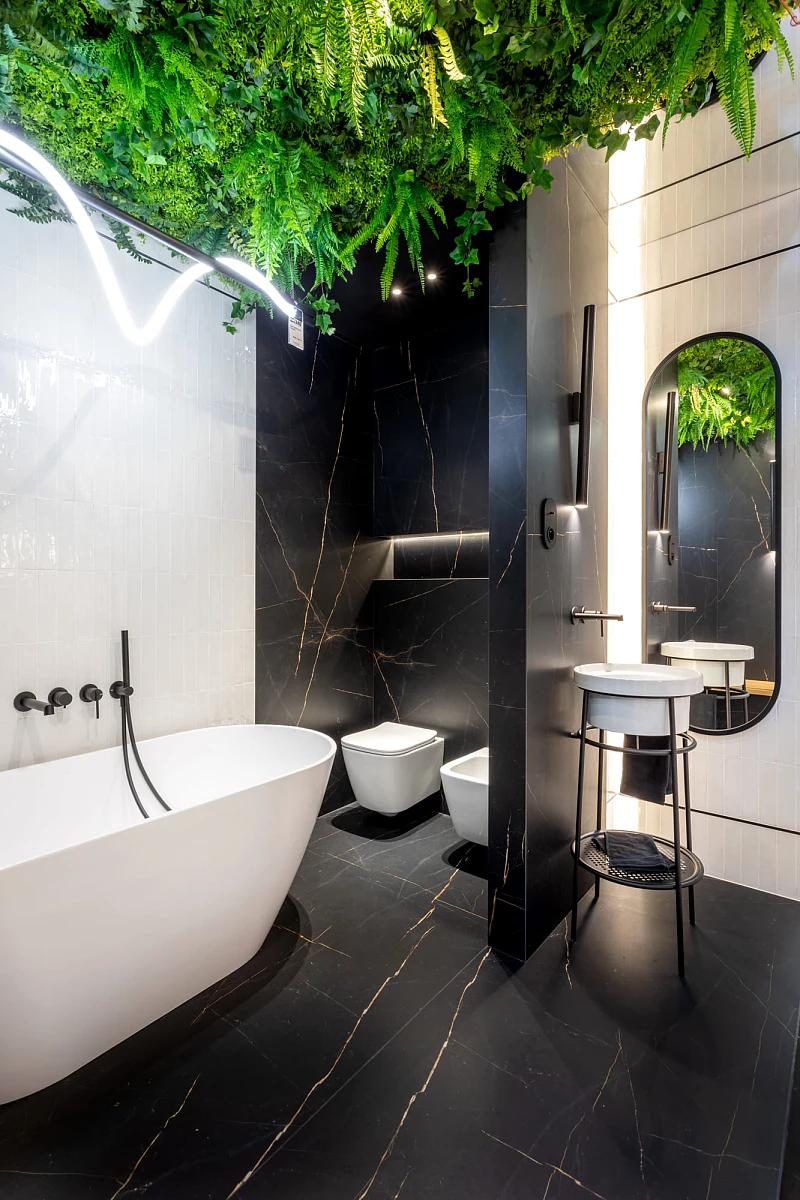 0C1A2619-HDR.jpg Loftowa łazienka z wanną i ogrodem na suficie | Wyposażenie wnętrz MAXFLIZ