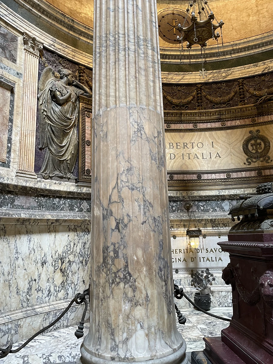 Ponadczasowy design rzymskich kolumn  