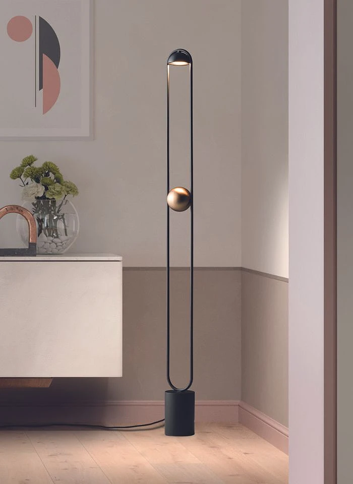 Nowoczesna_lampa_podłogowa_Luppiter.jpg [43.03 KB]