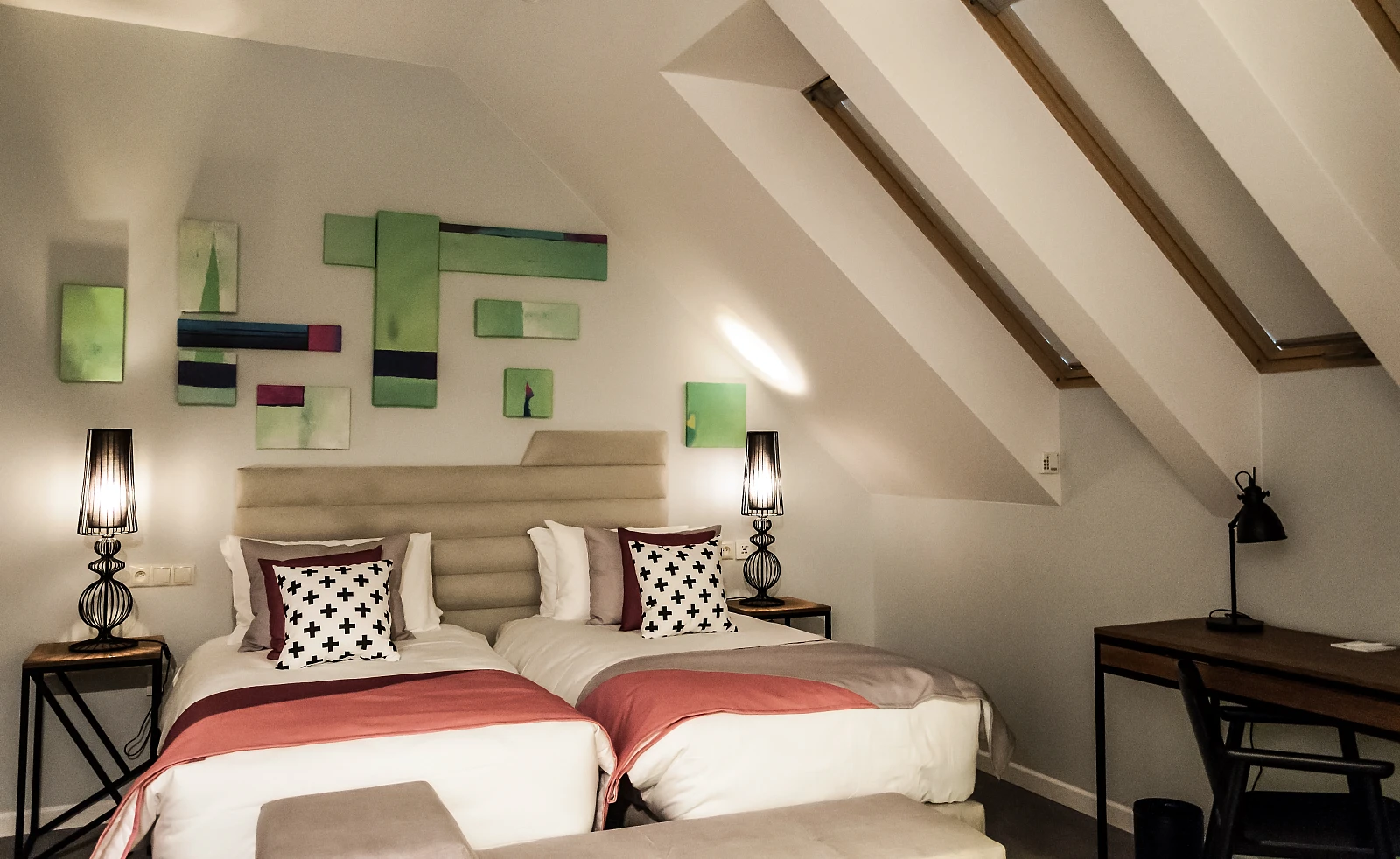 Komfortowe_apartamenty_Hotel_Indigo.jpg [5.08 MB]