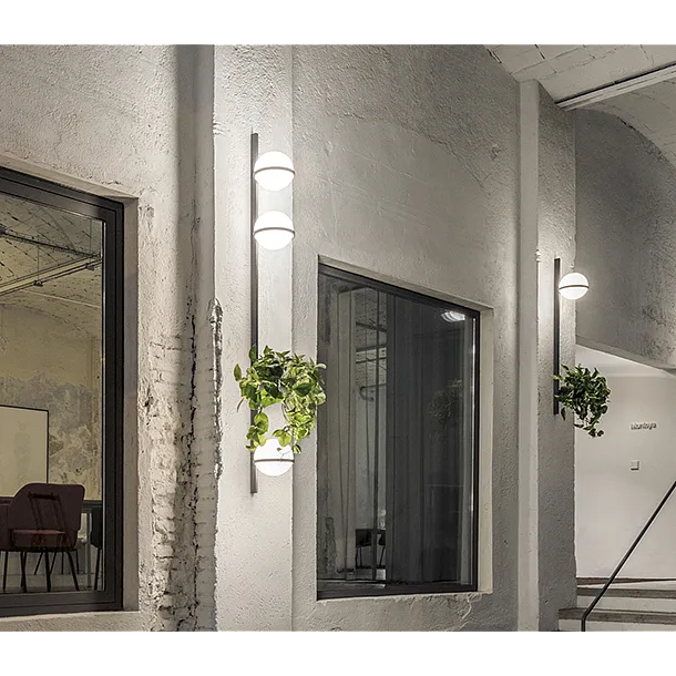 Vibia Palma Kinkiet czarny 371418/11