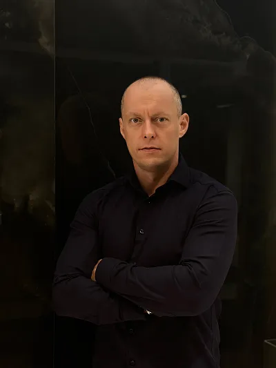 Łukasz-Krzyżanowki-Maxfliz.JPG Artykuły i Inspiracje w Branży Wnętrzarskiej | Blog Maxfliz