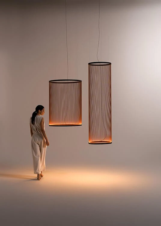 Vibia_lampa_Array_czerwona_Maxfliz.jpg [18.49 KB]