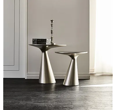 STOLIK PEYOTE B  OD CATTELAN ITALIA