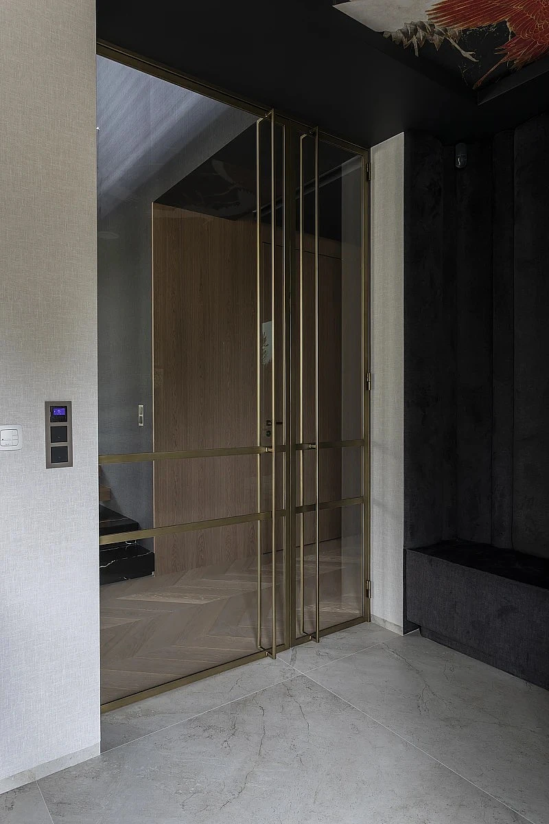 Loftowe drzwi w złotej odsłonie2.jpg [162.66 KB]