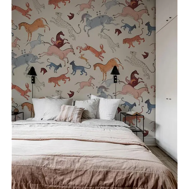 Tapeta Oriental Animals Beige od Wallcolors