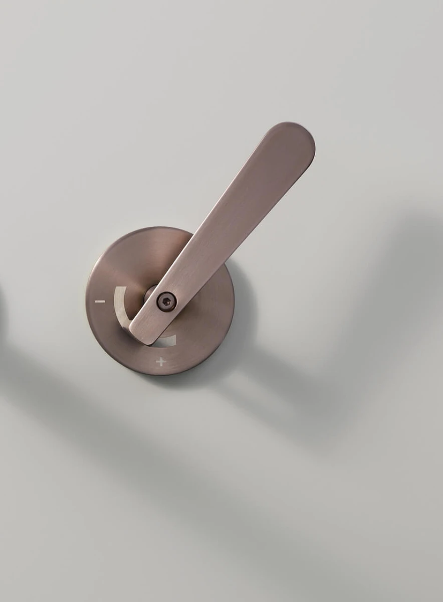 LUTEZIA armatura Bronze satin finish.jpg [23.40 KB]
