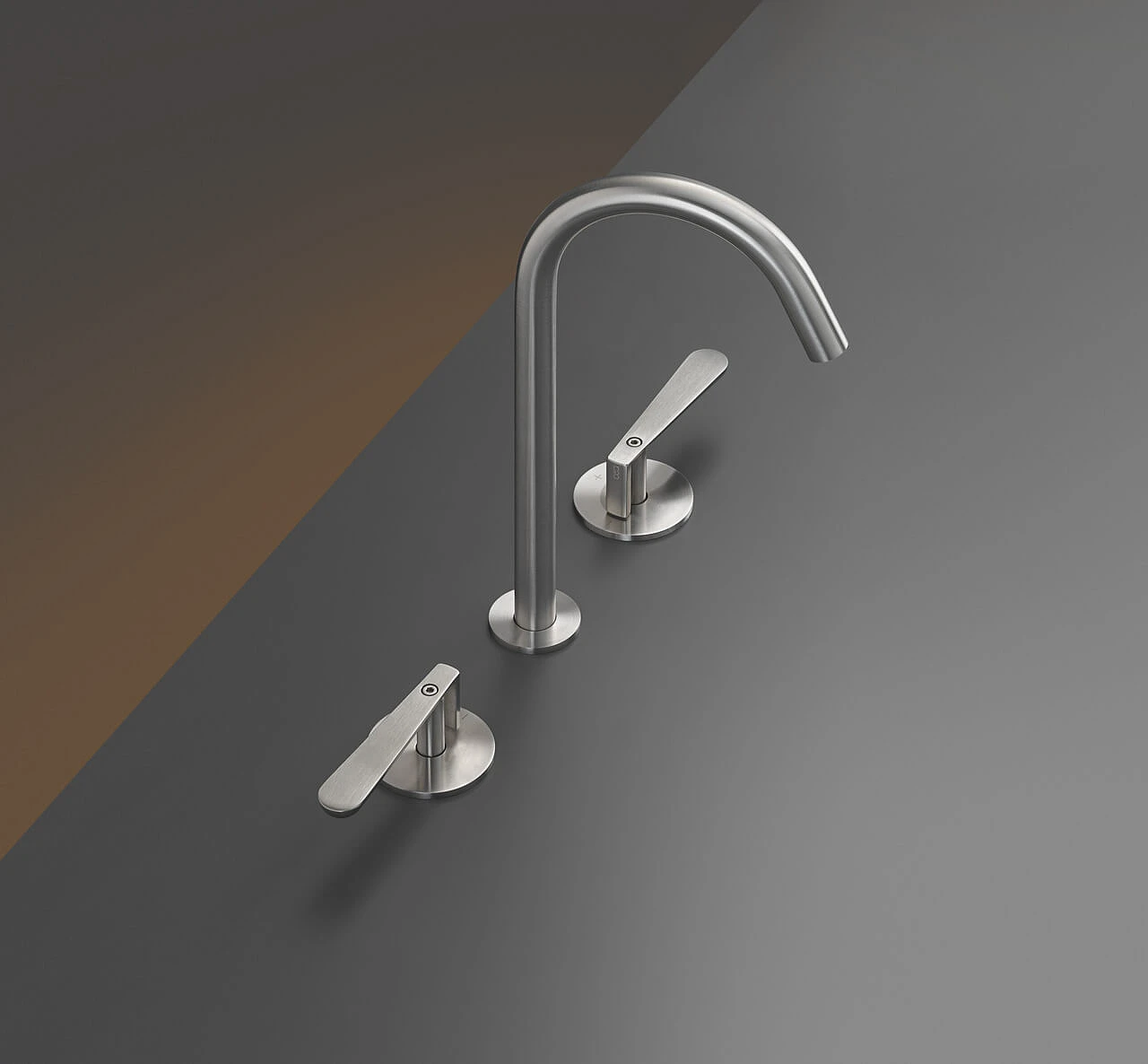 GIOTTO PLUS armatura satin finish2.jpg [37.59 KB]