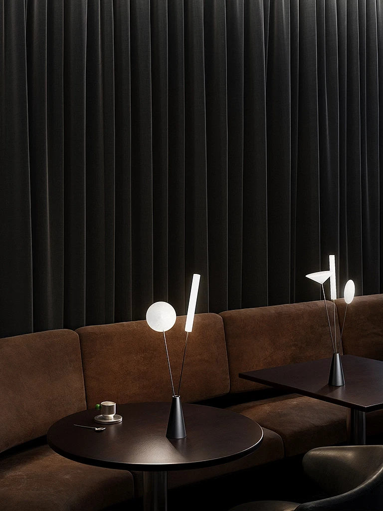 Lampa Luceplan Posi.webp [183.26 KB]