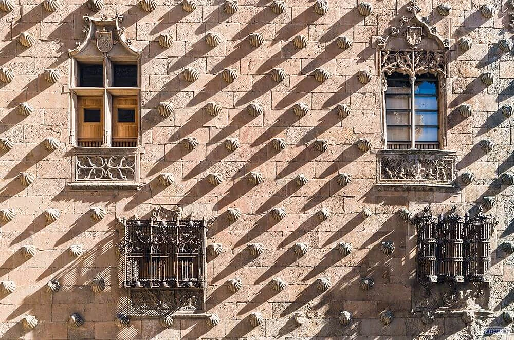 Kamienica Casa de las Conchas w Salamance.jpg [156.01 KB]