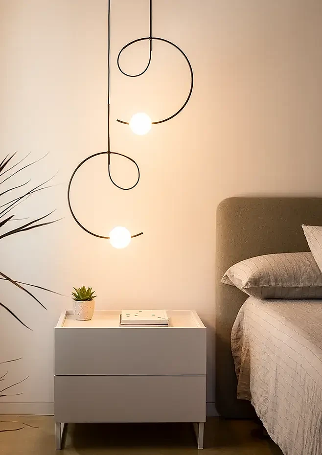 Designerska lampa wisząca Estiluz Loop2.webp [22.31 KB]