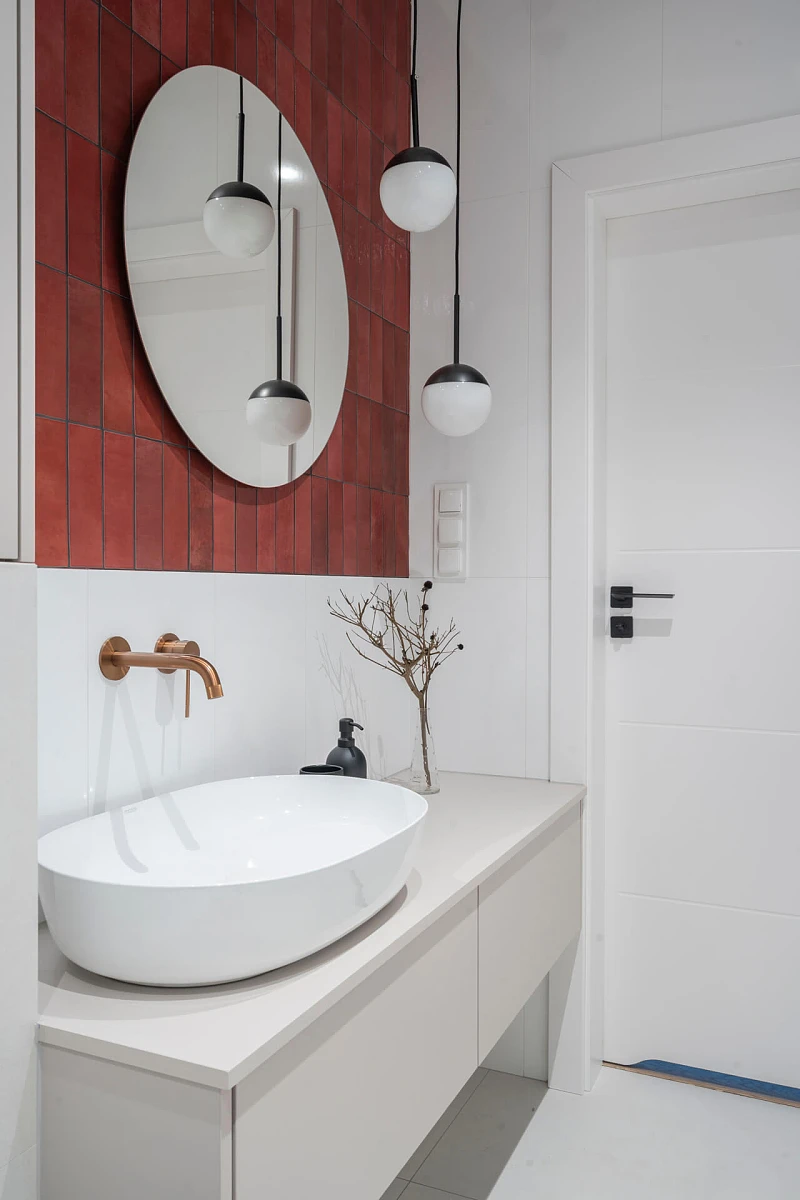 Apartament Inwestycyjny 29 m² w Katowicach- łazienka: armatura Mobi, lampa Maxlight.JPG [114.48 KB]