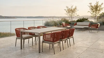Zestawy tarasowe Maxliving made by Maxfliz Egea Terracota stół, krzesła, fotele, sofa i stolik kawowy.png Artykuły i Inspiracje w Branży Wnętrzarskiej | Blog Maxfliz